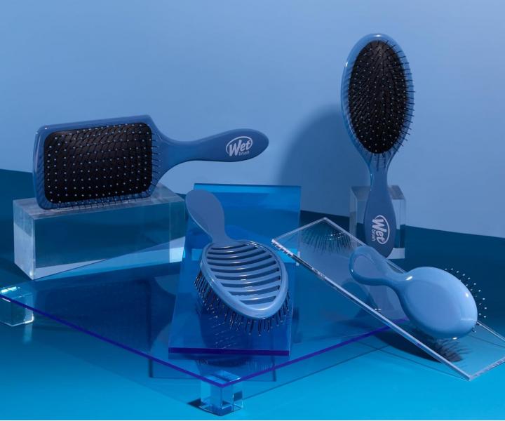 Kartáč na rozčesávání vlasů Wet Brush Paddle Detangler Elemental Blue - modrý